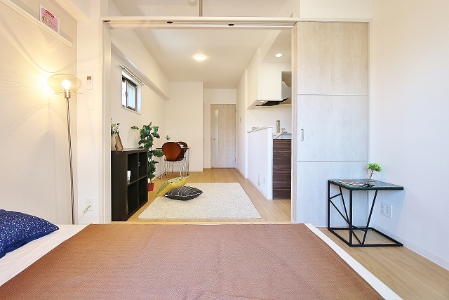 奥行きがあるリビングですね