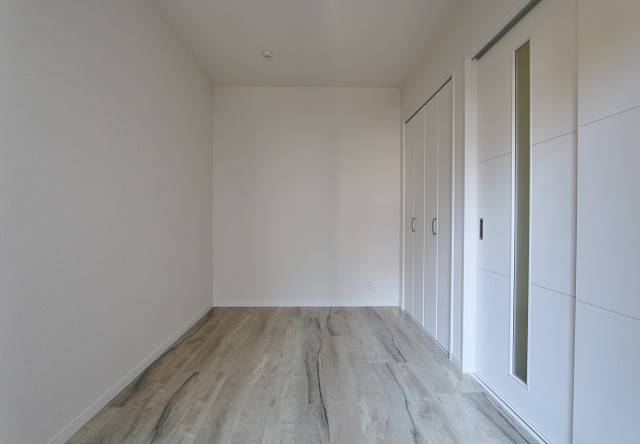 寝室としてお使いいただけそうなお部屋です