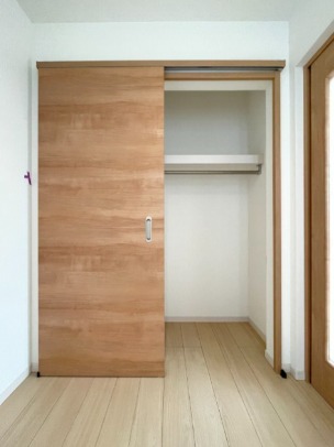 ロング丈も収納できます