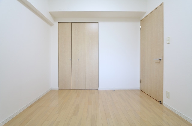 こちらは寝室にいかがでしょうか？