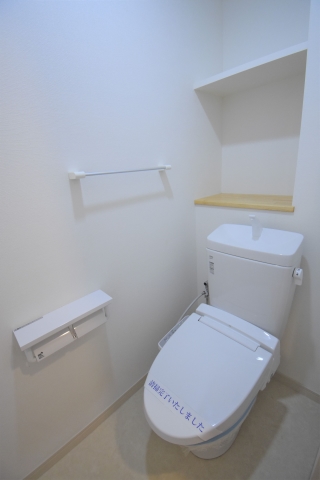 温水洗浄便座付きです