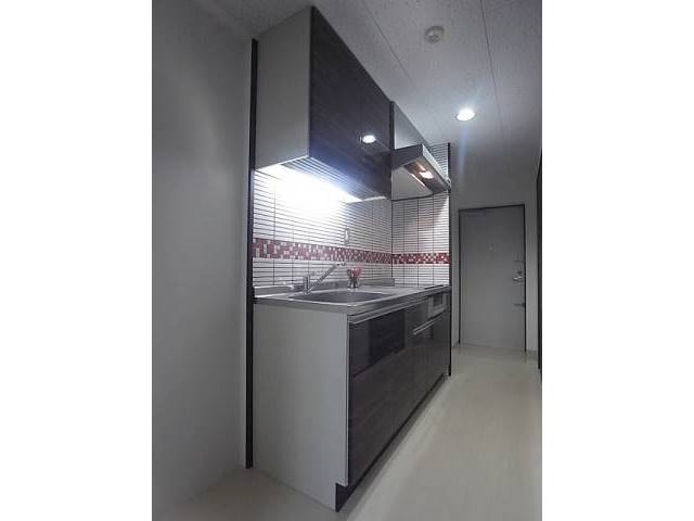 調理スペースも広々、料理もはかどりますね