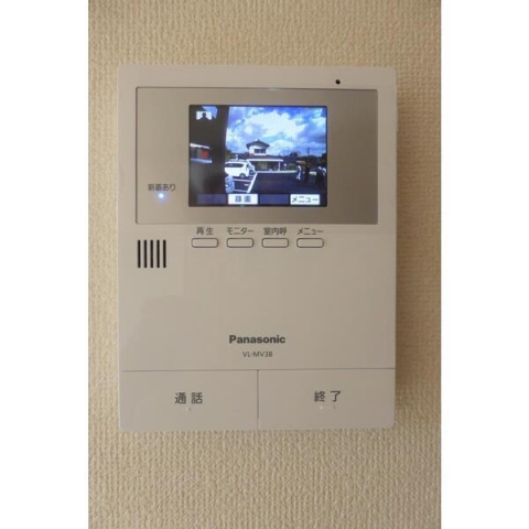 TV付きインターホンで突然の訪問にも安心ですね