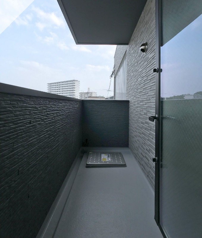 天気の良い日の洗濯物はこちらで
