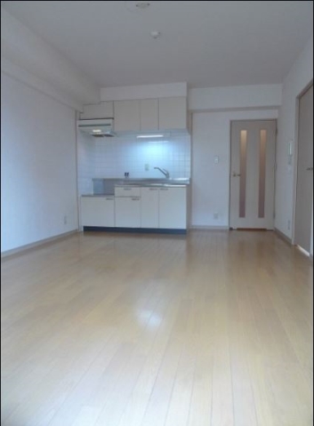 広いリビング!これが今なら安くで借りれます