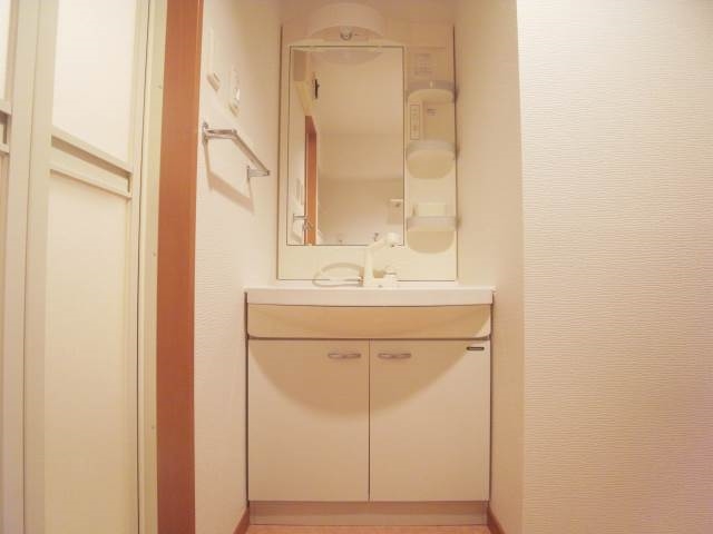 お出かけ前の身支度はこちらで