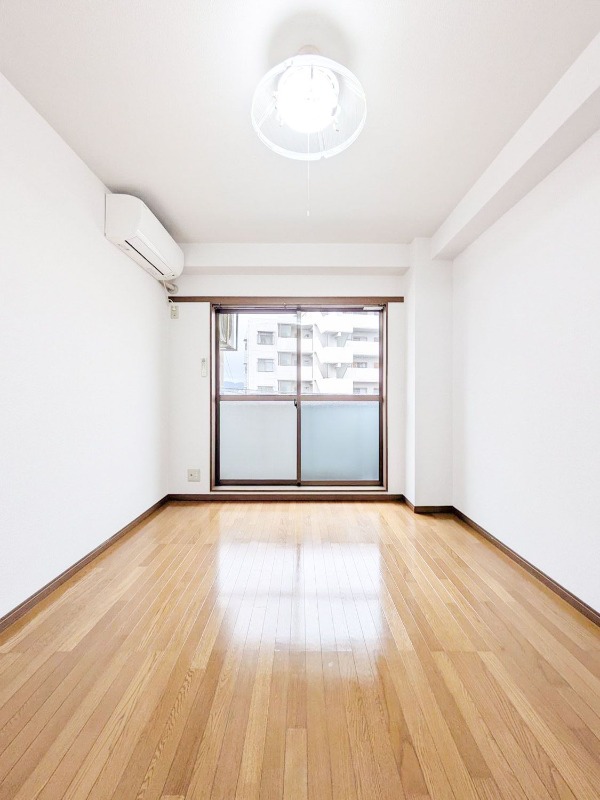 暖かい雰囲気のお部屋です