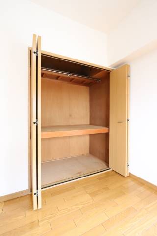 段があるので分けて収納出来ます