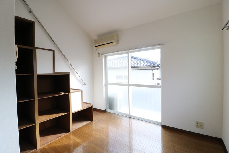 広々6帖のお部屋です