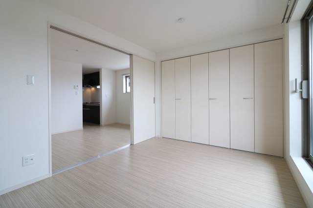 整った洋室でウォークイン付き