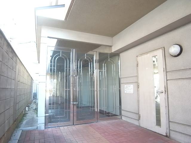 マンションに来たって感じです