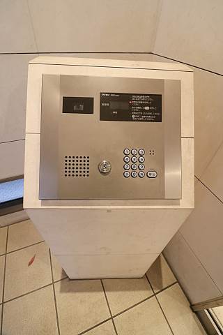 オートロック付きで安心です