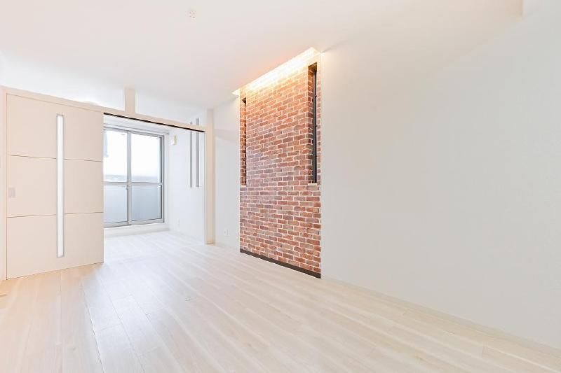 白を貴重とした明るいお部屋です