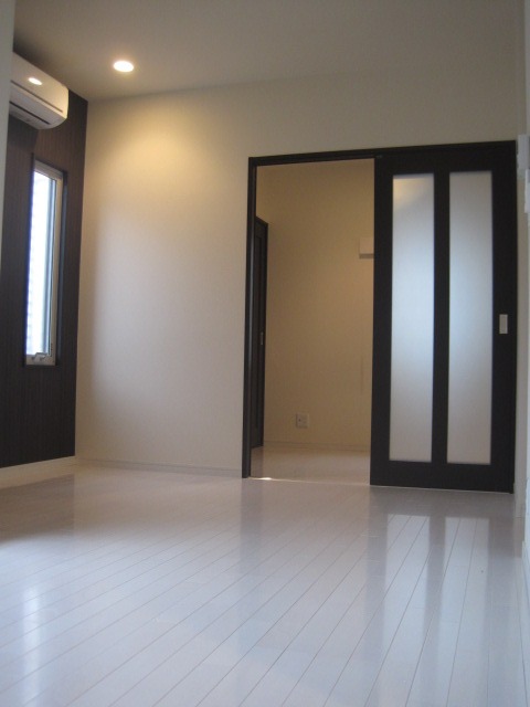 ２面採光の明るいお部屋です。