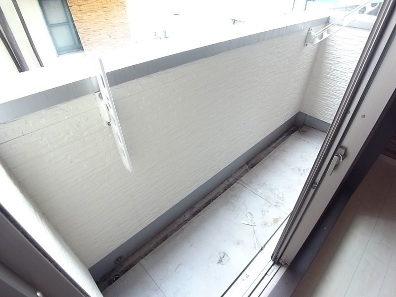 バルコニー付きです。