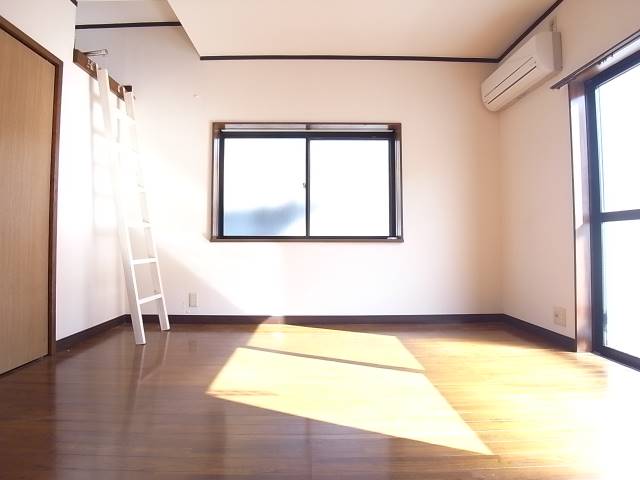 天井も高いので開放感がありますよ