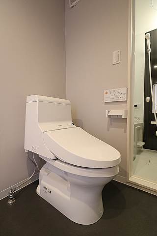 温水洗浄便座付きです
