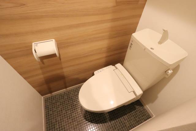 ウォシュレット完備