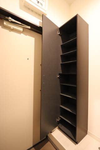 天井高のシューズボックス