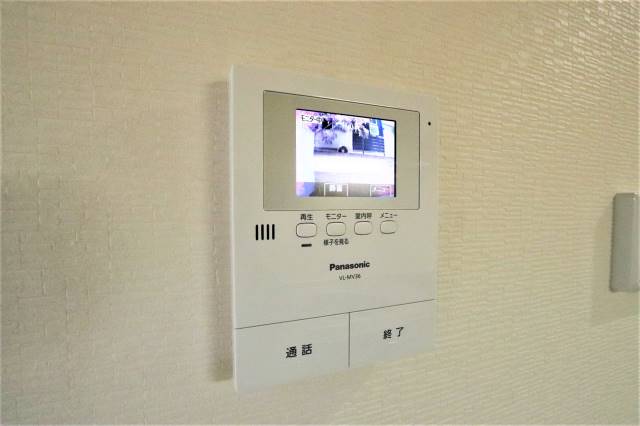 TV付きモニターホンで防犯面バッチリです