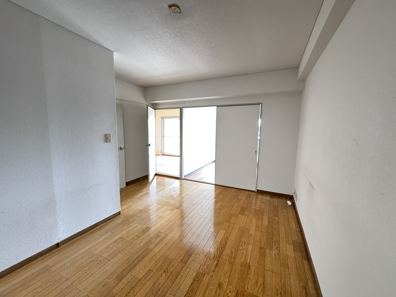 日当たり良好な明るいお部屋です