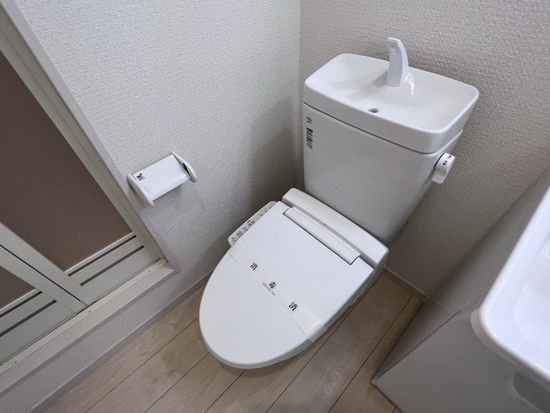 ウォシュレット付きで快適です。