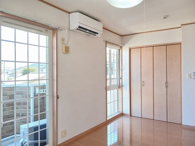 広々使える1DKのお部屋の空きが出ました。