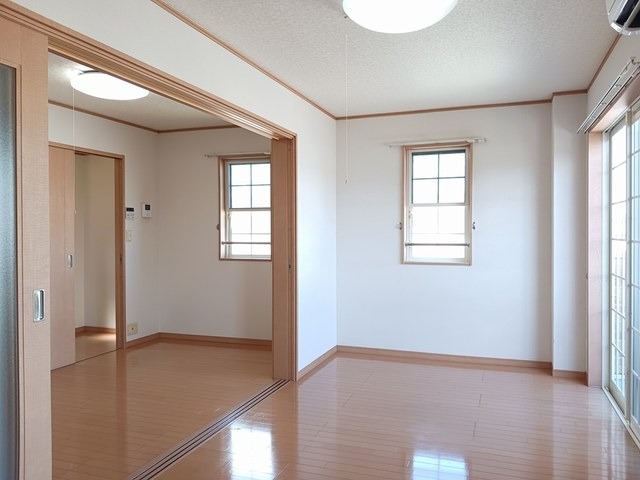 家具の配置がしやすいお部屋です。