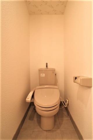 ウォシュレット完備です