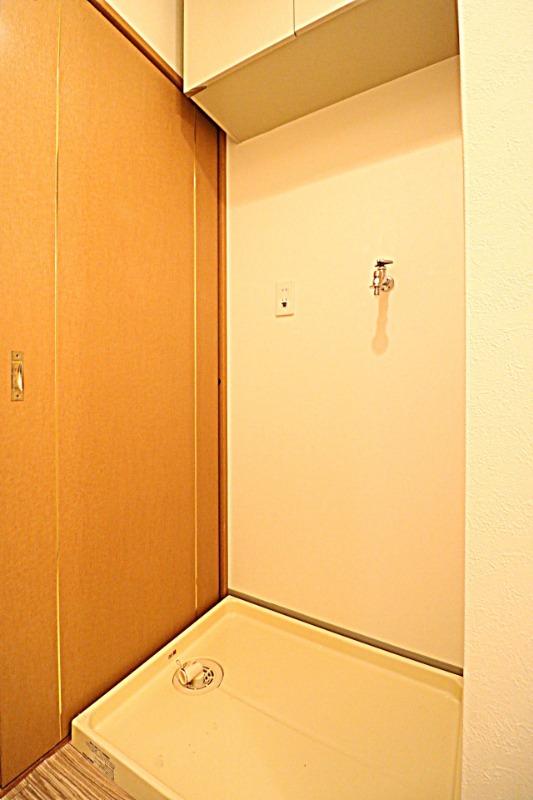 もちろん室内洗濯機置き場付きです