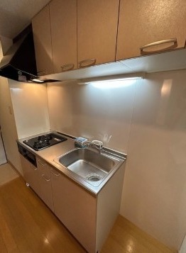 嬉しい2口コンロ設置済みです