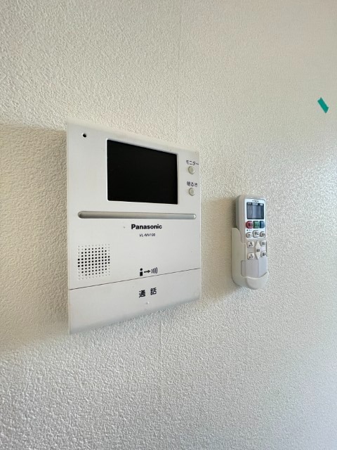 モニターで来客チェック
