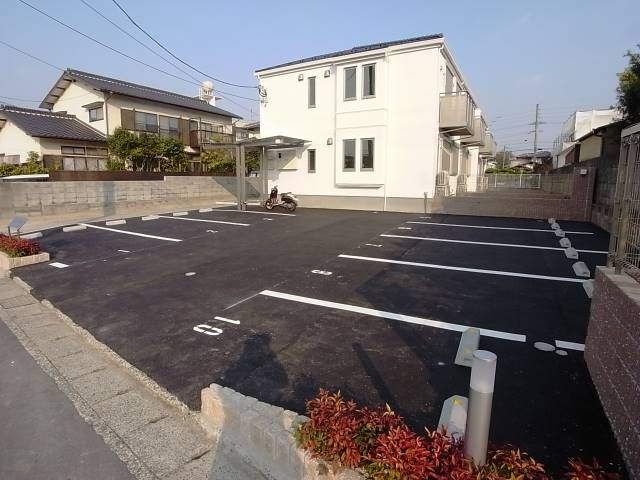 敷地内駐車場付きです