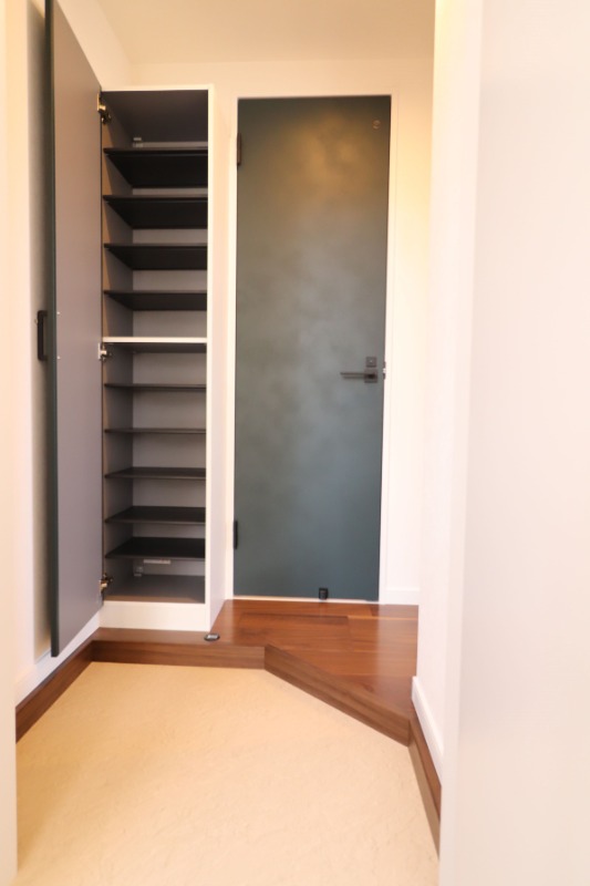 お靴たくさん入ります