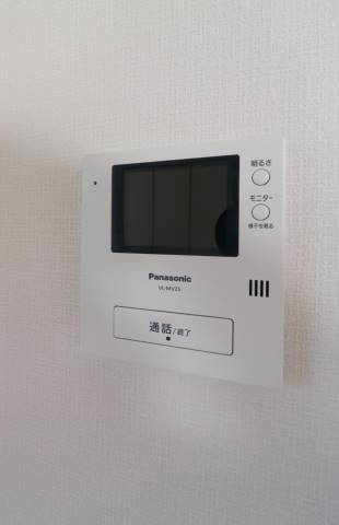 来訪者の顔が確認できるので安心ですね