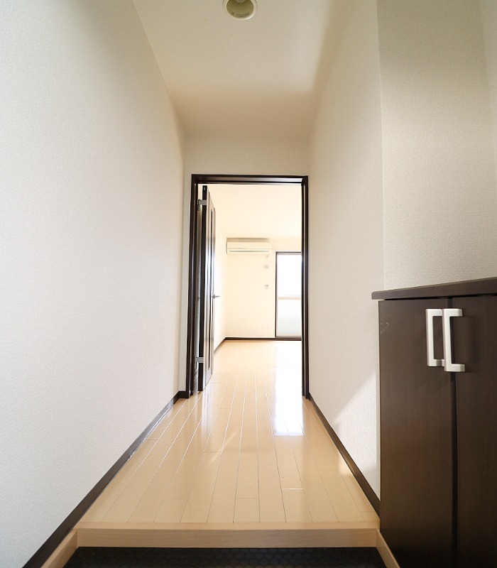 玄関からはこんな感じです