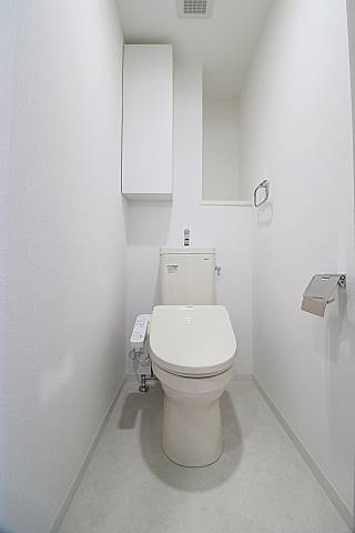 清潔感のあるトイレです。