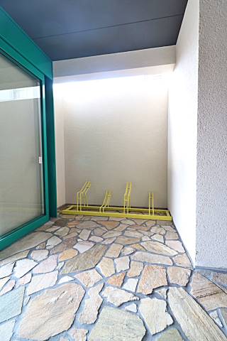 建物内に駐輪スペースがあります