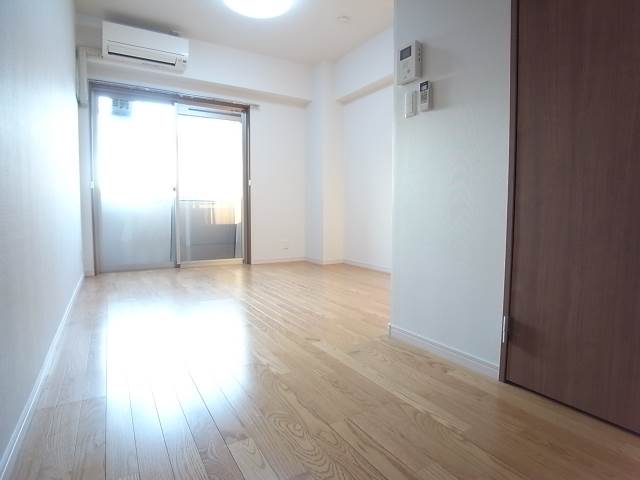 家具のレイアウトが想像しやすいです。