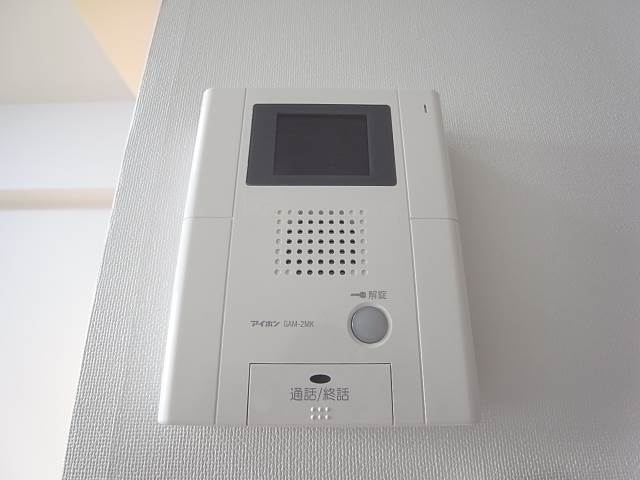 モニターホンで安心です。