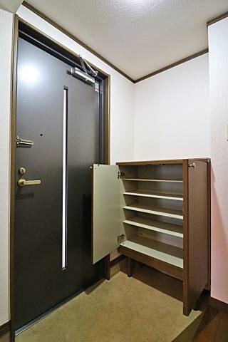 玄関収納もばっちりです