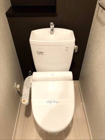 ウォシュレット完備です。