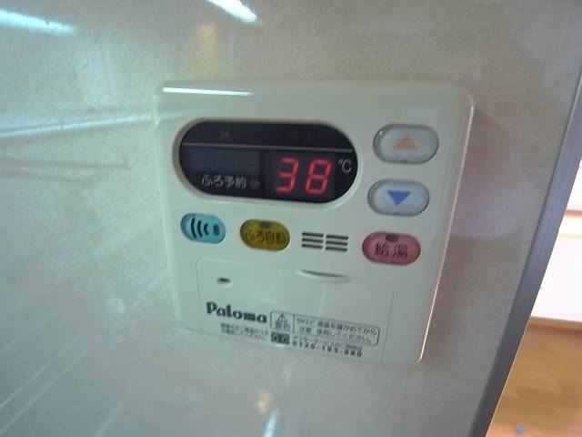 ボタン一つで温度調節できます。