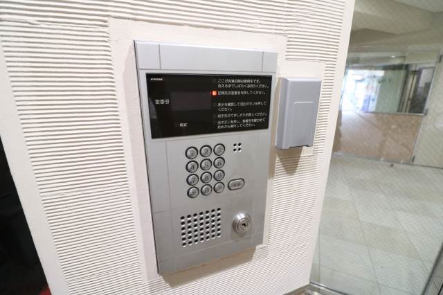 オートロック完備