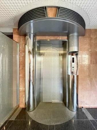 エレベーター付きです。