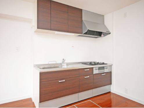 3口ガスコンロ設置済です