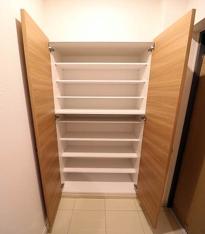 大容量の玄関収納ですね