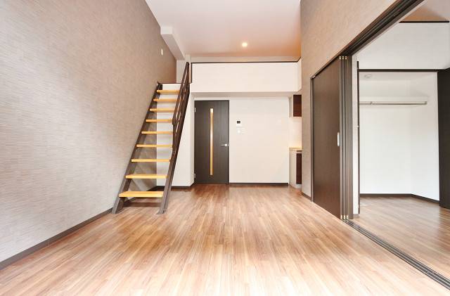 広々ロフト付き物件です