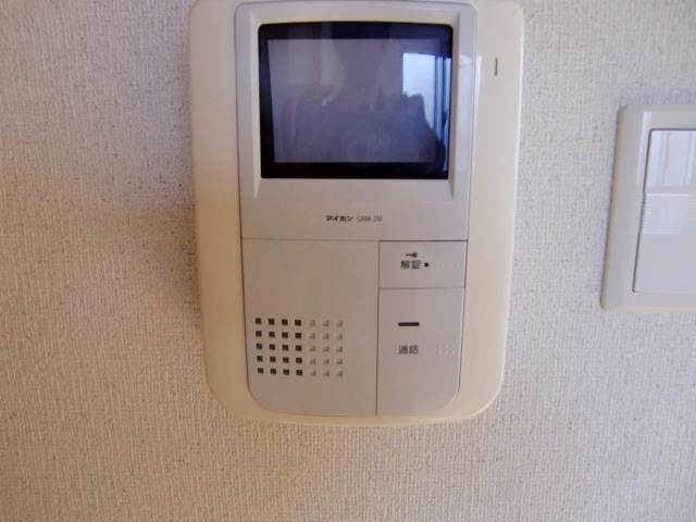 TV付きモニターホン完備