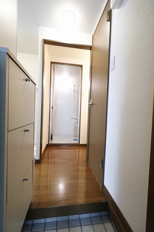 明るい玄関です